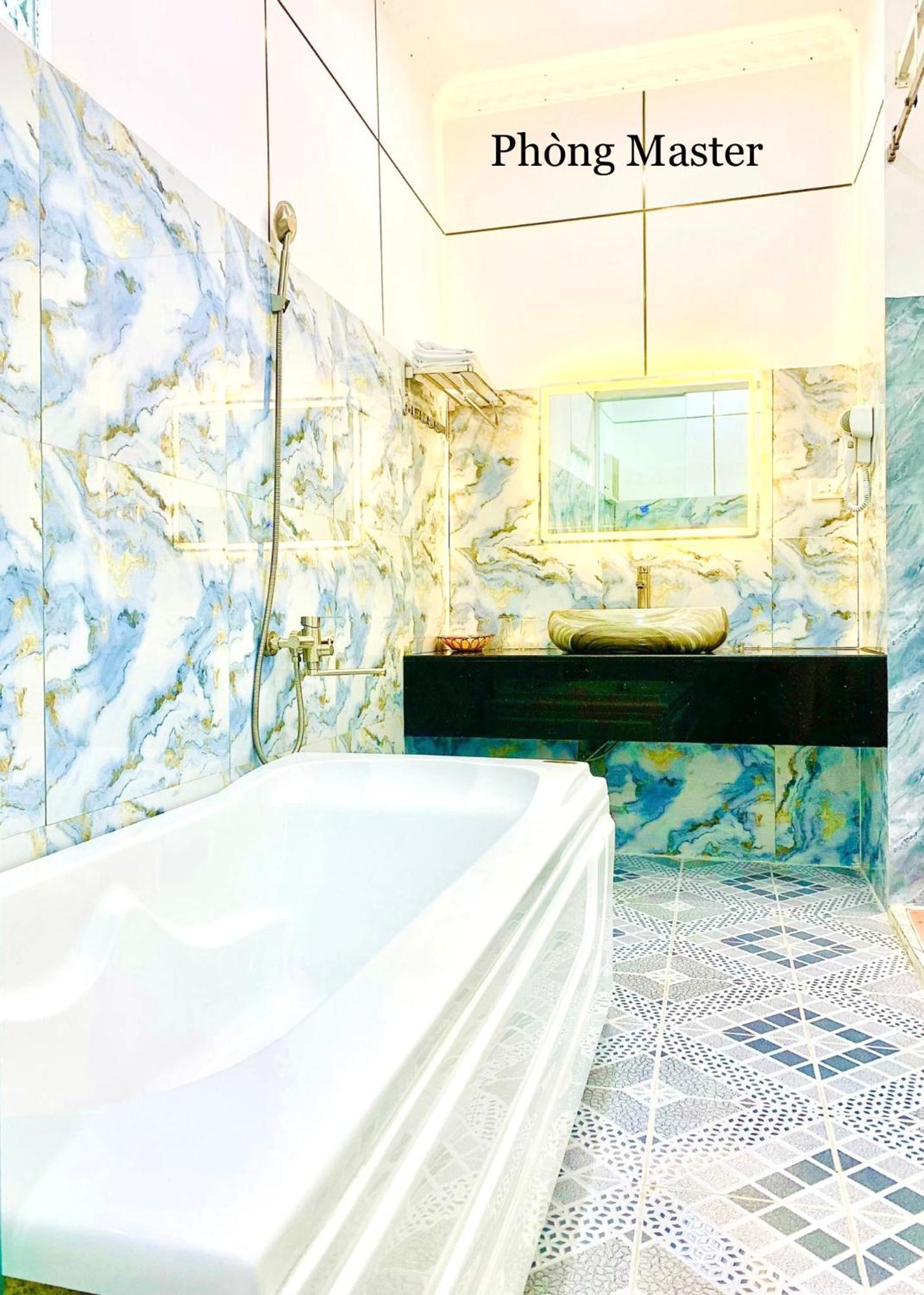 Hotel Phong Master Can Tho Esterno foto
